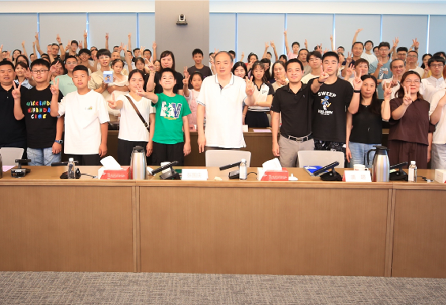 常州制藥廠家庭開放日 —— 一場(chǎng)充滿歡笑與感動(dòng)的“探秘”之旅！